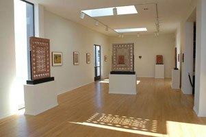 Installation photography, Art of the Indian Court, 6 January – 11 February 2006 
