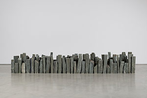 Richard Long / 
Trastevere Spring Line, 2012 / 
serpentine stones / 
23 5/8 x 147 5/8 in. (60 x 375 cm)