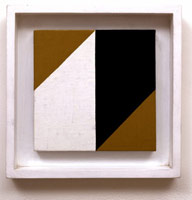 Frederick Hammersley / 
Flex, 1992 / 
oil on linen on wood / 
7 x 7 in. (17.8 x 17.8 cm)