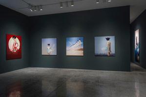 Installation photography / Rogue Wave Projects: Chen Man /  East - West / East - West / 東 - 西