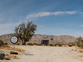 Installation photography / Desert X 2025 / Alison Saar: Soul Service Station / Photography by Lance Gerber