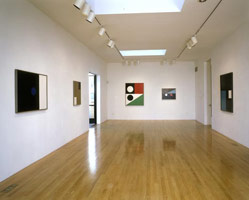 Installation photography / 
Frederick Hammersley: Paintings of the 1960s / 

L.A. Louver, 15 October - 13 November 2004 