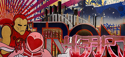 Gajin Fujita / 
Iron Heart, 2000 / 
gold and silver leaf, acrylic and spray paint in six parts / 
48 x 102 in. (121.9 x 259.1 cm)