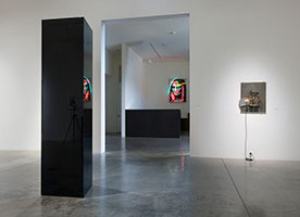 Installation photography, L.A. Louver Celebrates 50 Years: 1975 to Now / Photography by Robert Wedemeyer