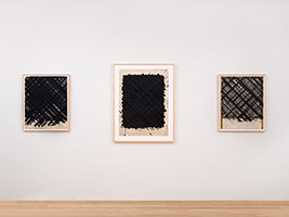 Installation photography / 
Ed Moses: Grids