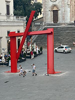 Installation photography / 
Mark di Suvero: Spacetime / 
Fondazione Beverly Pepper