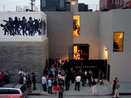 Rogue Wave '05: / 19 Artists from Los Angeles / Reception for the artists, 30 June 2005, 6 - 9 pm