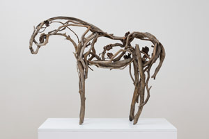 Deborah Butterfield / 
Kealoha, 2020 / 
cast bronze / 
36 x 46 x 12 in. (91.4 x 116.8 x 30.5 cm)