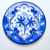 Eduardo Sarabia / 
History of the World 41, 2008 / 
hand painted ceramic plate / 
12.6 in. (32 cm)