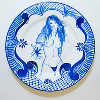 Eduardo Sarabia / 
History of the World  398, 2008 / 
hand painted ceramic plate / 
12.6 in. (32 cm)
 