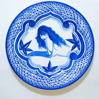 Eduardo Sarabia / 
History of the World 445, 2008 / 
hand painted ceramic plate / 
12.6 in. (32 cm)
 