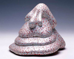Sissy Puss, 2004 / 
acrylic on fired ceramic / 
6 x 7 x 6 1/2 in (15.2 x 17.7 x 16.4 cm) / 
Private collection
