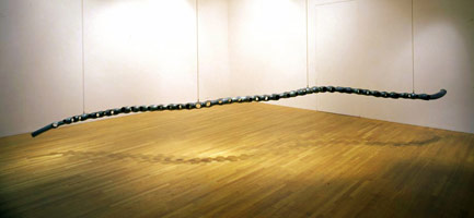 Peter Shelton / 
blackmouthheader, 1989 / 
steel / 
283 x 8 x 4 1/2 in (718.8 x 20.3 x 11.4 cm) / 
Private collection 